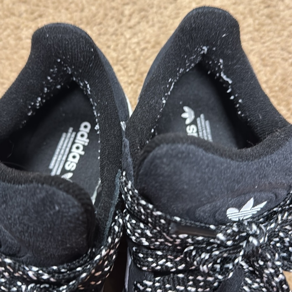 Adidas women Campus shoes. Size 6.5 - Picture 6 of 6
